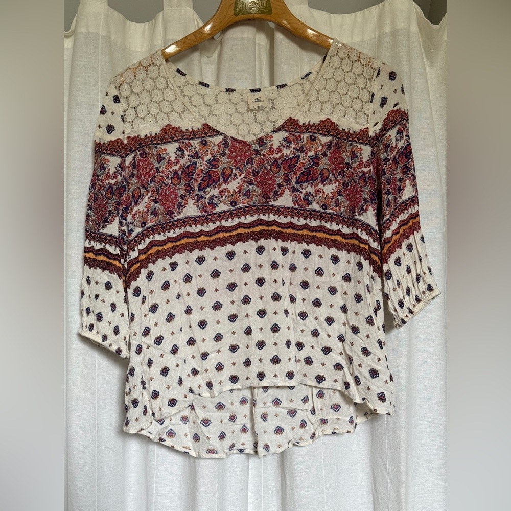 O'Neill Cream Floral Lace Yoke Peasant Blouse